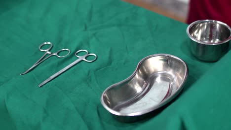 Close-up-shot-of-medical-tools