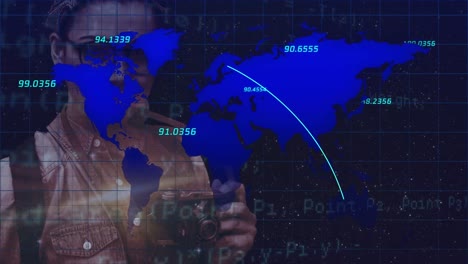 Animación-Del-Mapa-Mundial-Y-Coordenadas-Sobre-Mujer-Caucásica-Con-Cámara