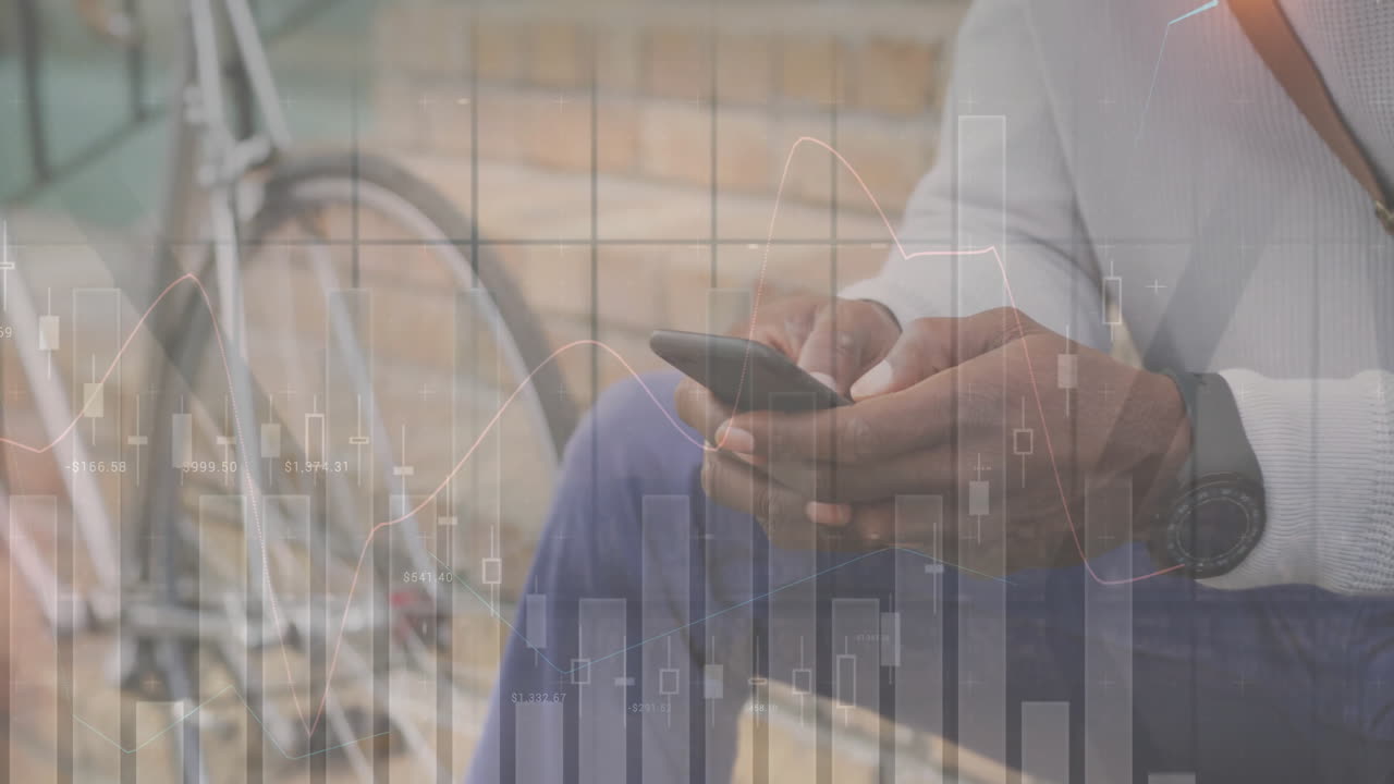 animazione dell'elaborazione dei dati finanziari su un uomo afroamericano con uno smartphone in movimento