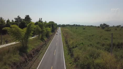 en vuelo carretera suchitlán en medio día