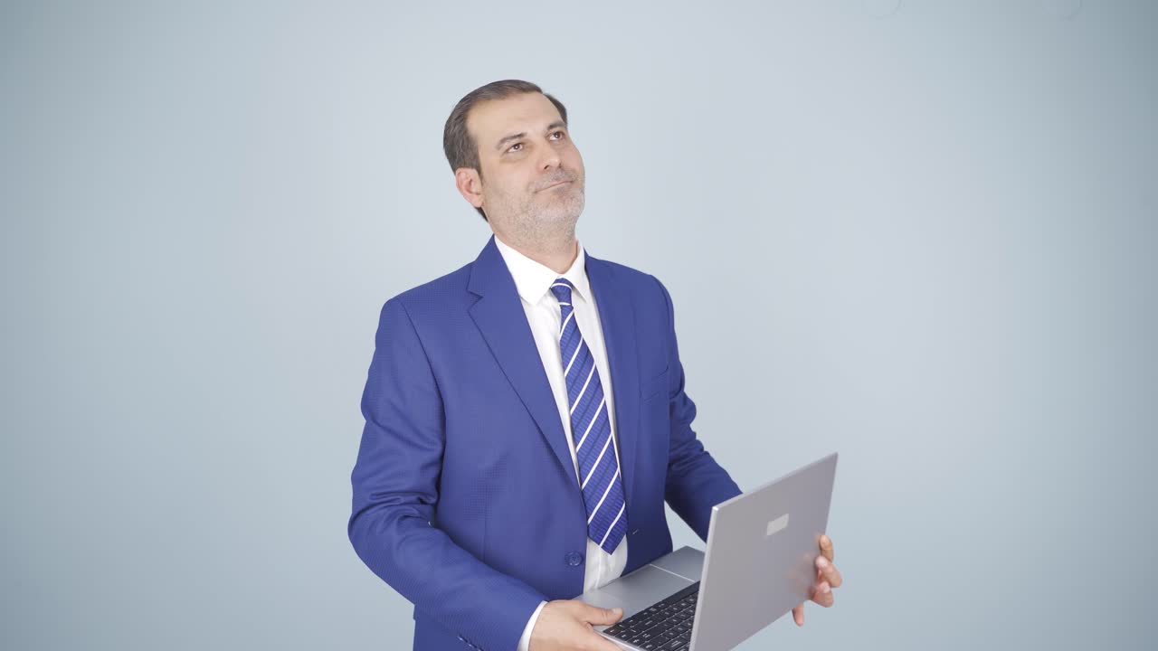 hombre de negocios de baja motivación.