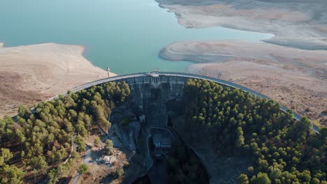 Los-Bermejales-Swamp-And-Reservoir,-Granada,-Spain