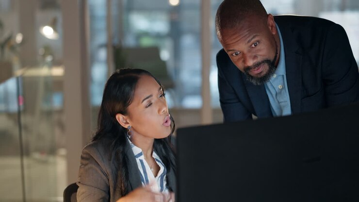 Computer, formazione e donna d'affari