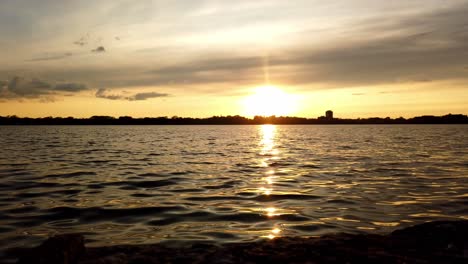 sunset-time-lapse-seen-from-the-ocean