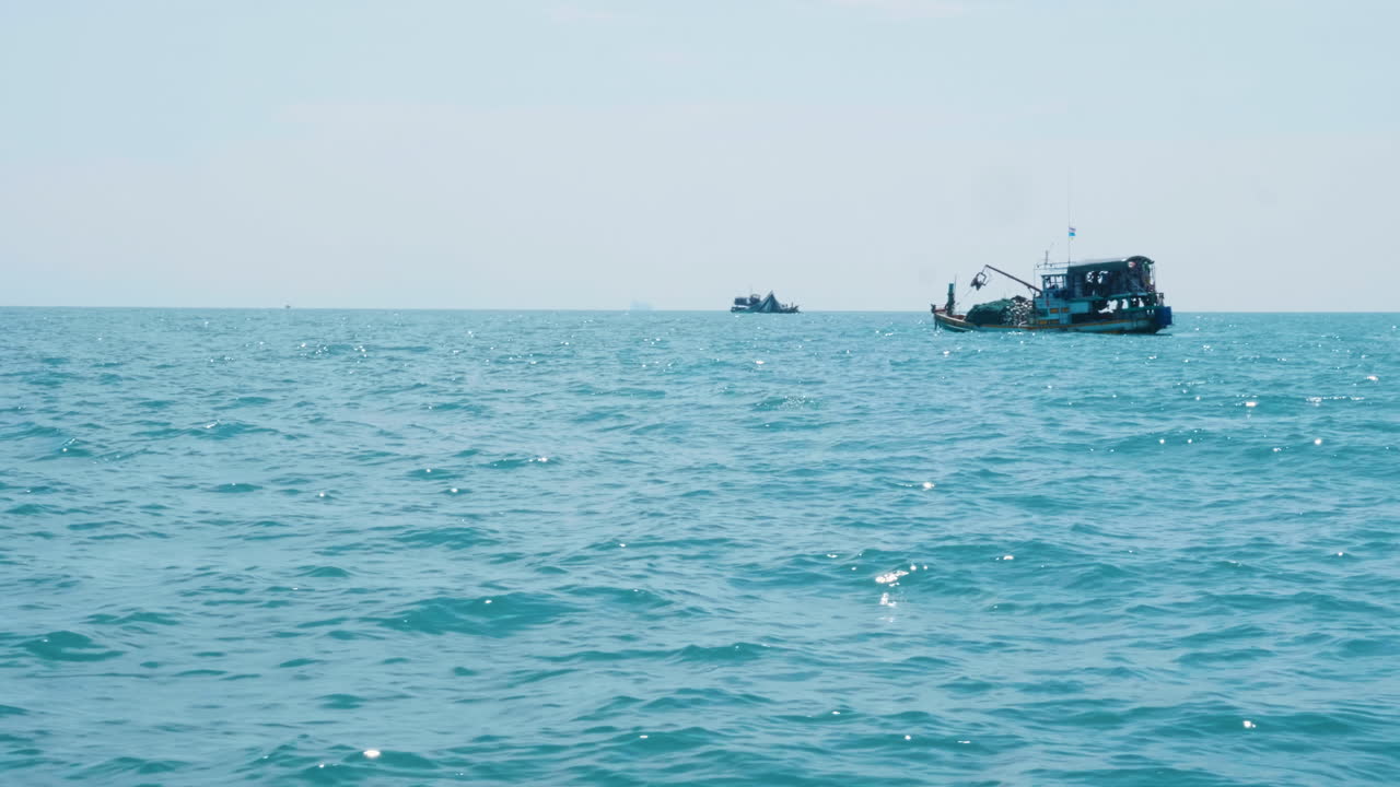 바다에서 시 보트