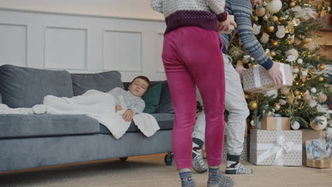 celebración familiar de navidad