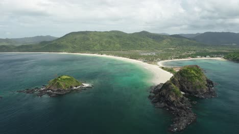 Bolog-Island-and-Nacpan-Beach,-Twin-Beach,-El-Nido,-Palawan,-Philippines