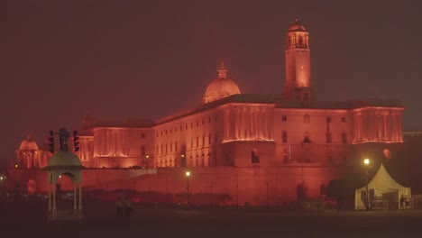 rashtrapati bhavan por la noche en los inviernos.