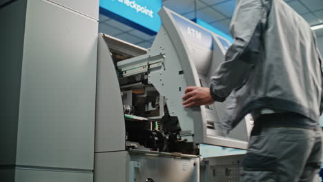 atm repair and maintenance