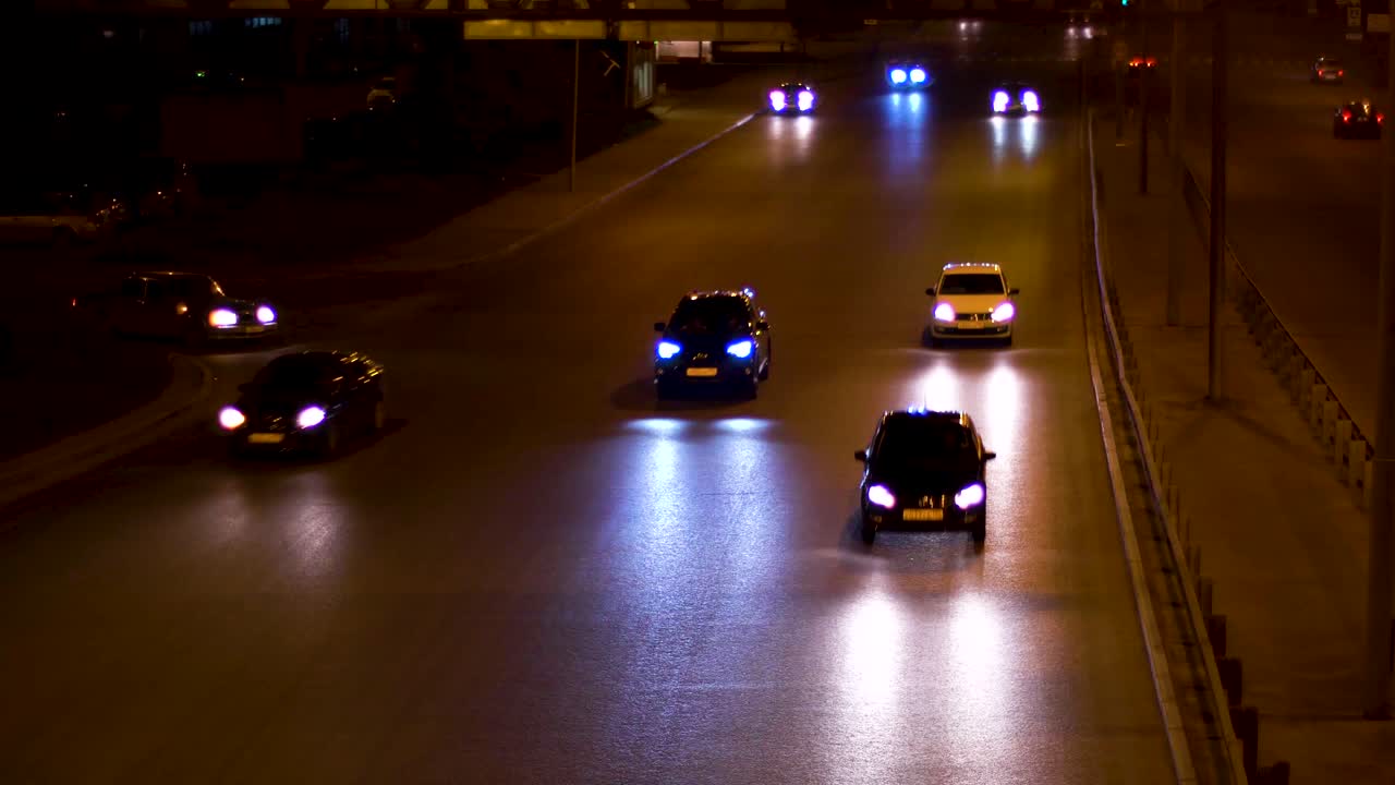 야간 도시 교통