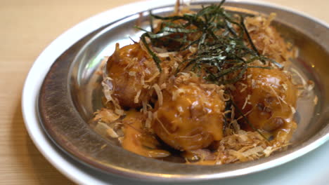 Takoyaki---Japanischer-Essensstil