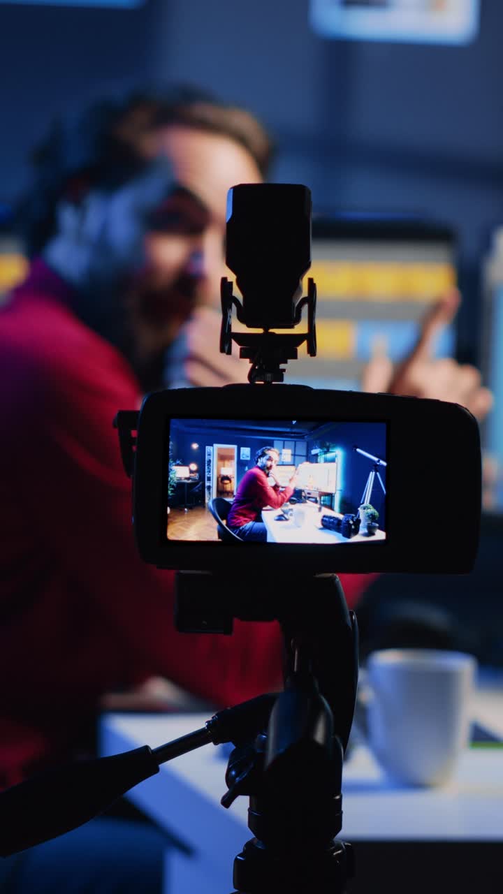 Vertical video Recording equipment used by freelancer for tutorial, close up