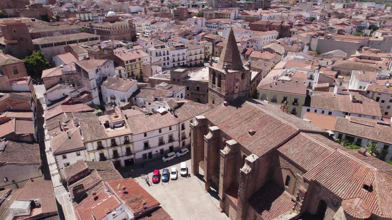 Aerial view of city and the church tower Iglesia de Santiago el Mayor, C&aacute;ceres, Spain