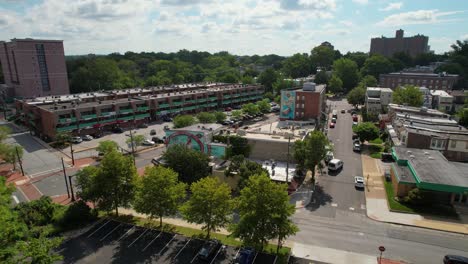 wilmington delaware drone trolley plaza vecindario día soleado de verano