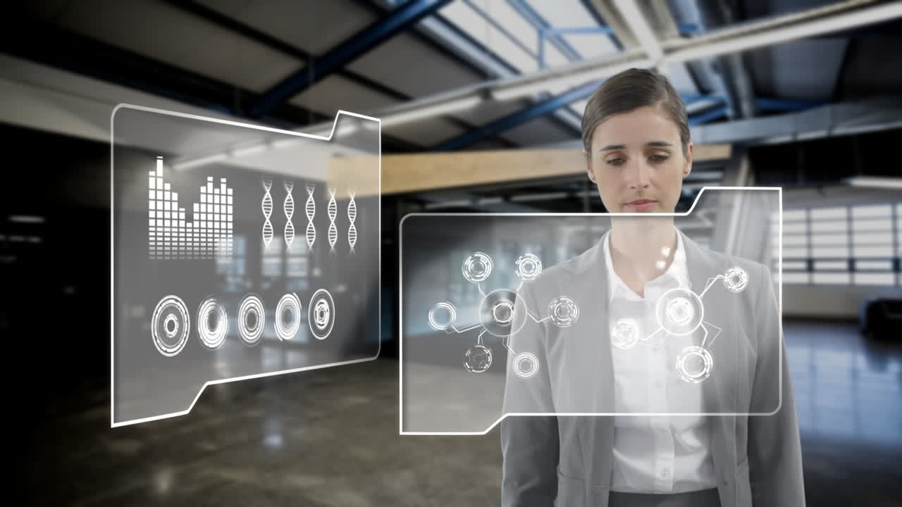 mujer de negocios deslizando en la pantalla