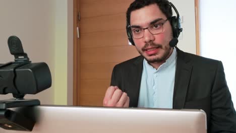 online business collaboration via video call