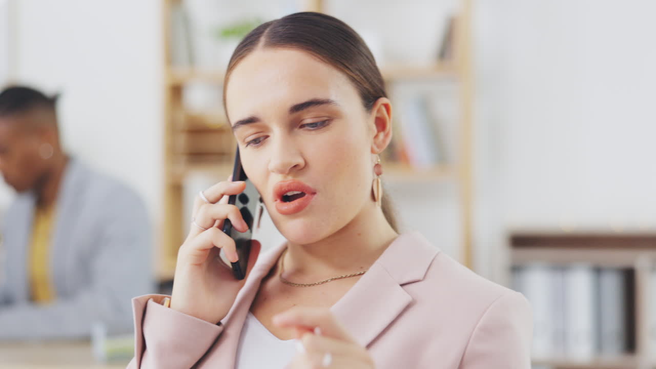 전화 통화, 얼굴과 사무실 여자 이야기