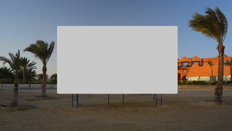pantalla en la playa