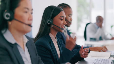 call center, laptop video call