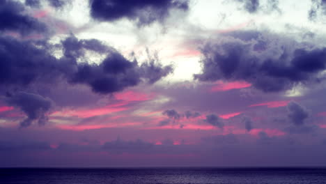 It&#039;s a cloudy day along the coast