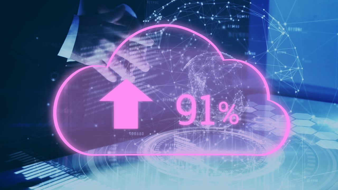 animación de la nube con carga sobre las manos del hombre caucásico usando pantalla táctil