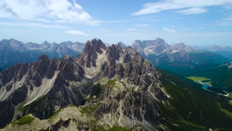 National-Nature-Park-Tre-Cime-In-the-Dolomites-Alps.-Beautiful-nature-of-Italy.