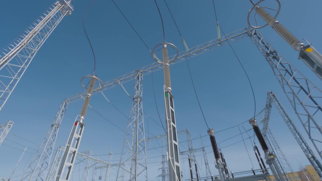 vista de la subestación de la central eléctrica