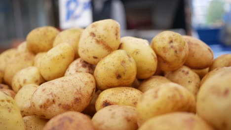 fresh potatoes at the market