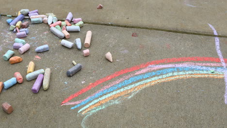 this is a video of chalk and chalk drawing on sidewalk