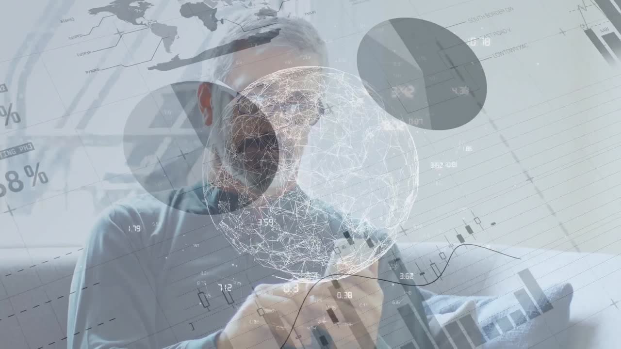 video del procesamiento de datos financieros sobre un empresario caucásico