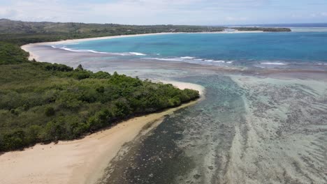 Vista-Aérea-De-La-Playa-De-Natadola,-Viti-Levu,-Fiji.