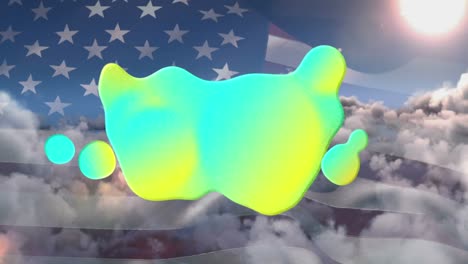 Animation-Einer-Sprechblase-Mit-Kopierraum-über-Wolken-Und-Flagge-Der-USA