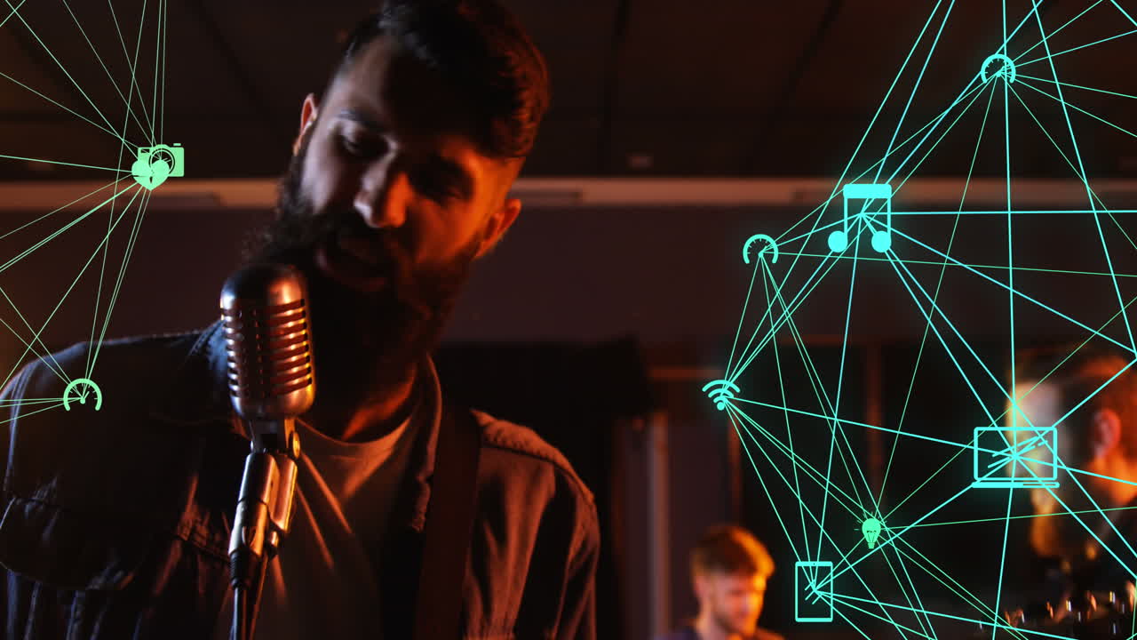 animación de íconos conectados que forman un globo sobre diversas bandas musicales que actúan en el club