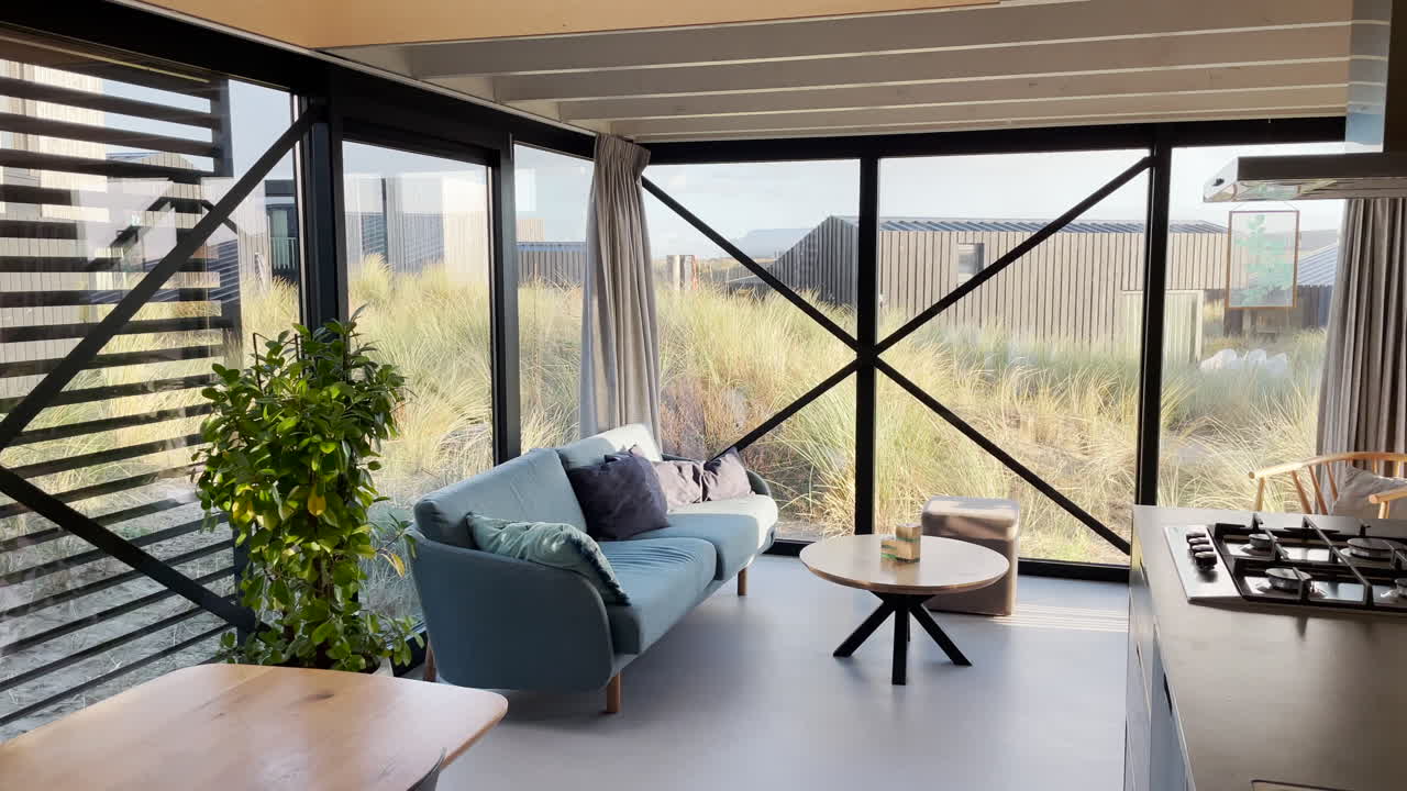 un hermoso diseño interior de una casa en un complejo vacacional en qurios, zandvoort, en los países bajos
