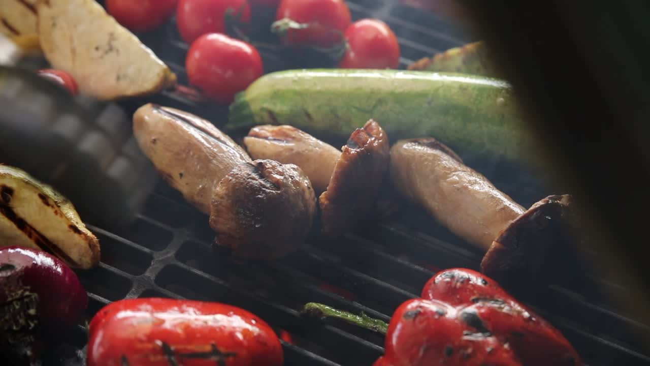 그릴 된 다양한 채소