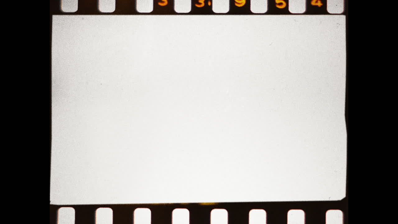 Real 35mm 4x3 film frame overlay - dirty