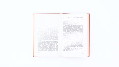 libro cambiando páginas. stop motion naranja
