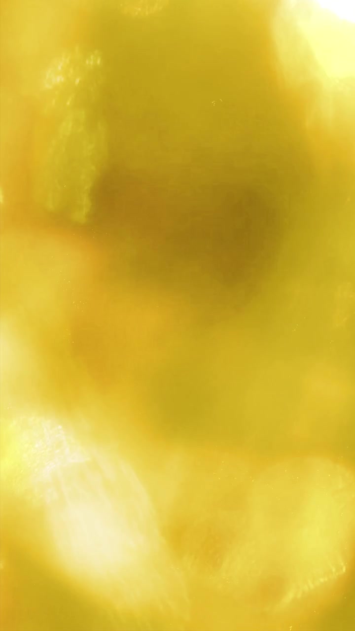 Fugas de luz abstractas y transiciones de bokeh dorado