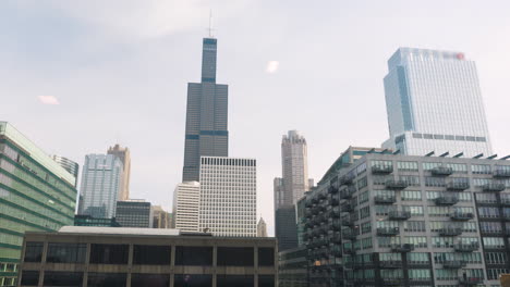 high rise buildings near downtown chicago, shot in 4k