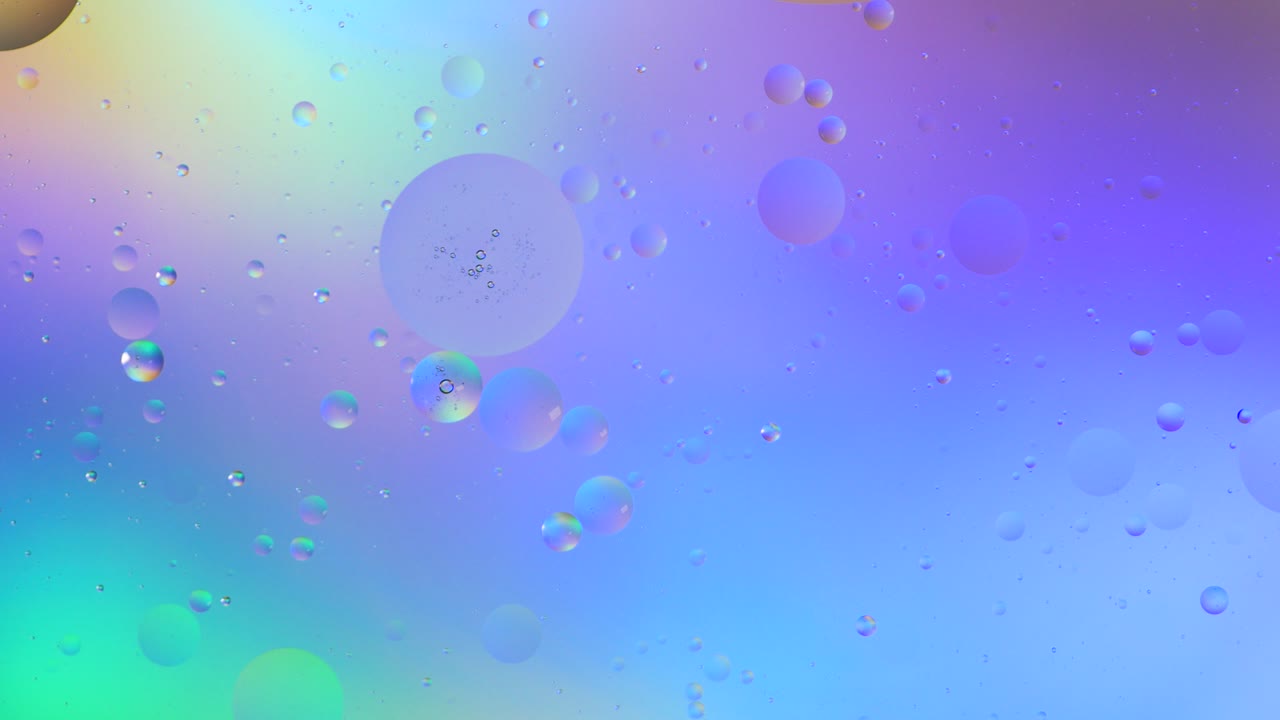 Top view movement of bubbles in the  liquid.