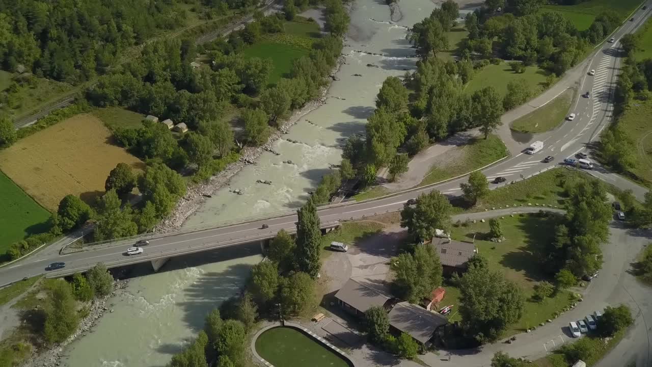 chateroux des alpes 강의 드론샷