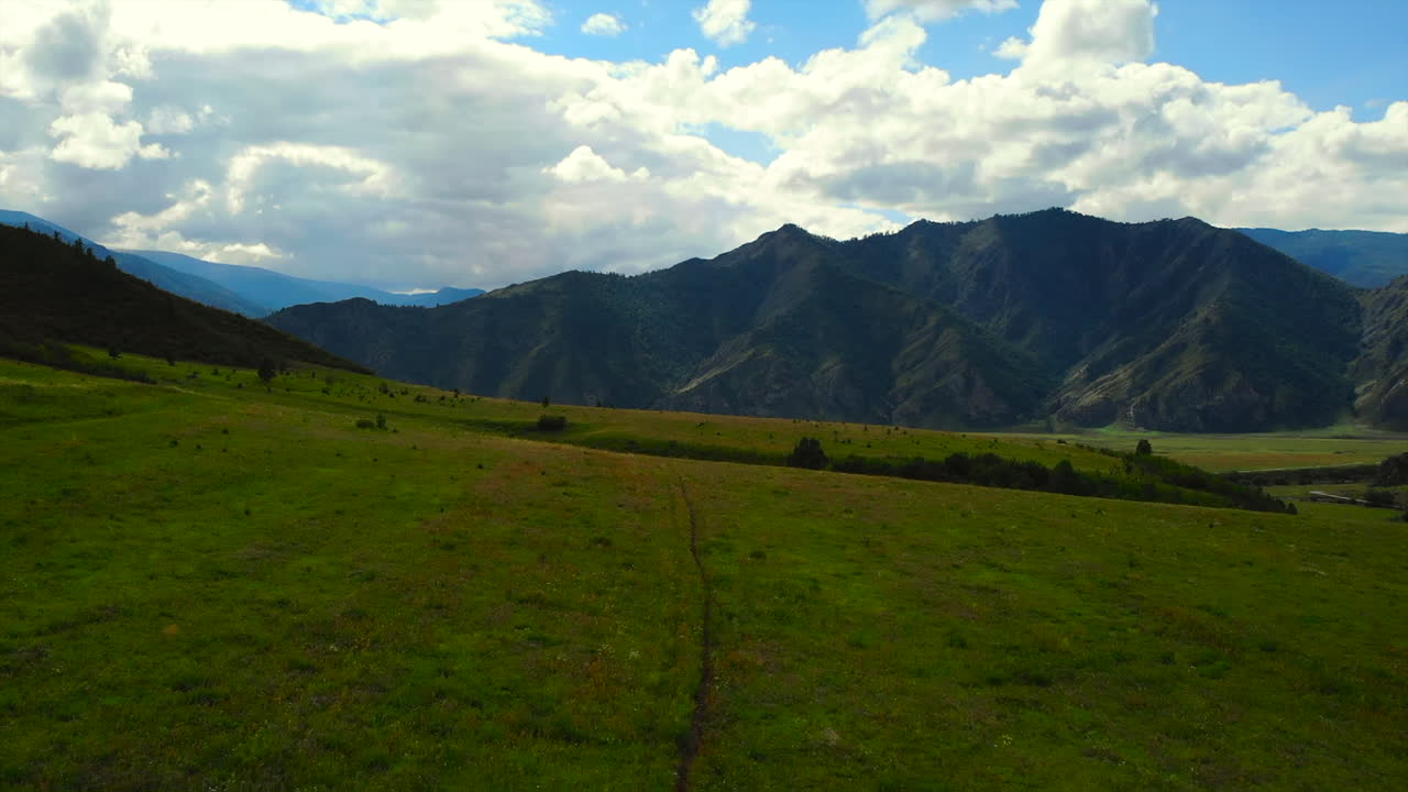 Paesaggio montano scenico