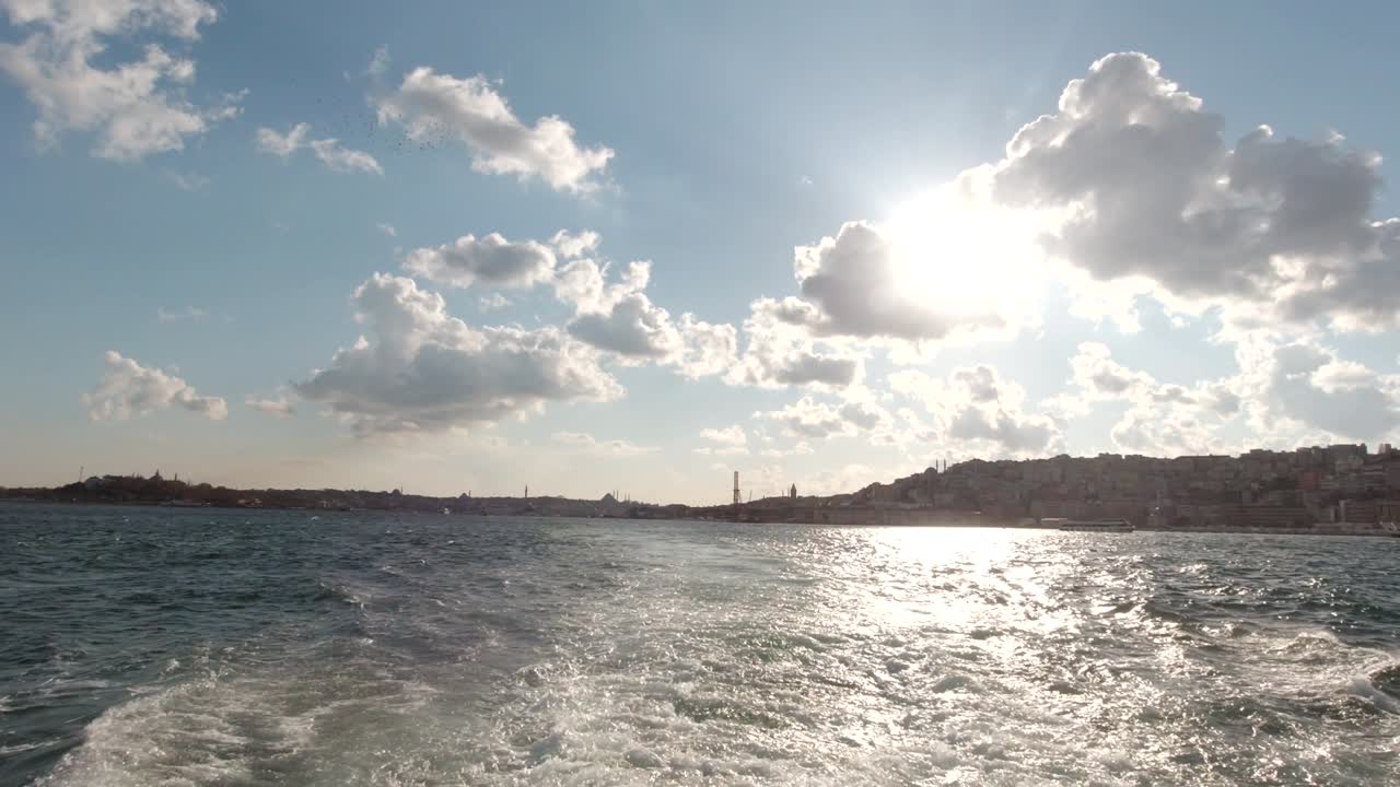 해가 지는 이스탄불의 도시 풍경