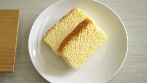 light-cheese-cake-in-Japanese-style