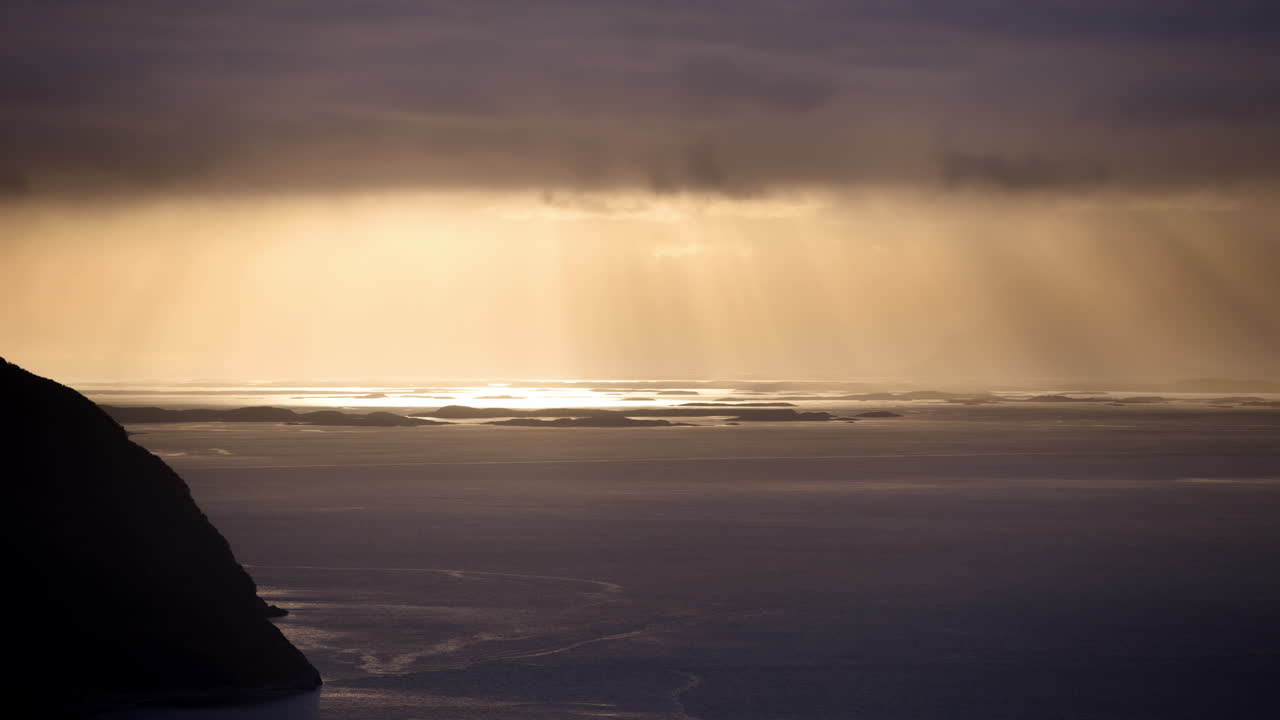 노르웨이 광선 일몰 00