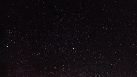 Ein-4K-Zeitraffer-Von-Sternen-Am-Nachthimmel