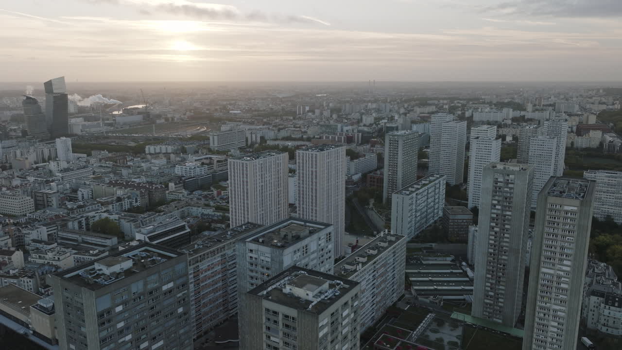 parís 13a aérea: la arquitectura refleja la fuerza económica.