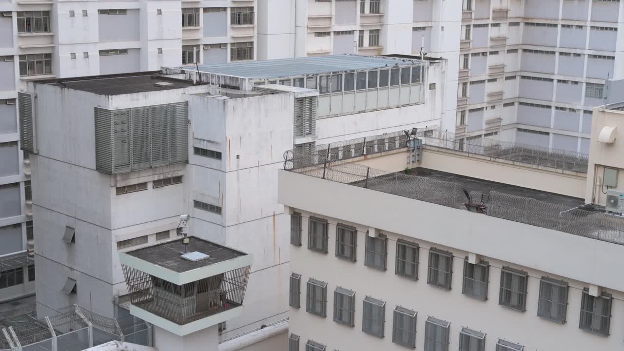 torre de vigilancia en el centro de recepción correccional masculino en hong kong