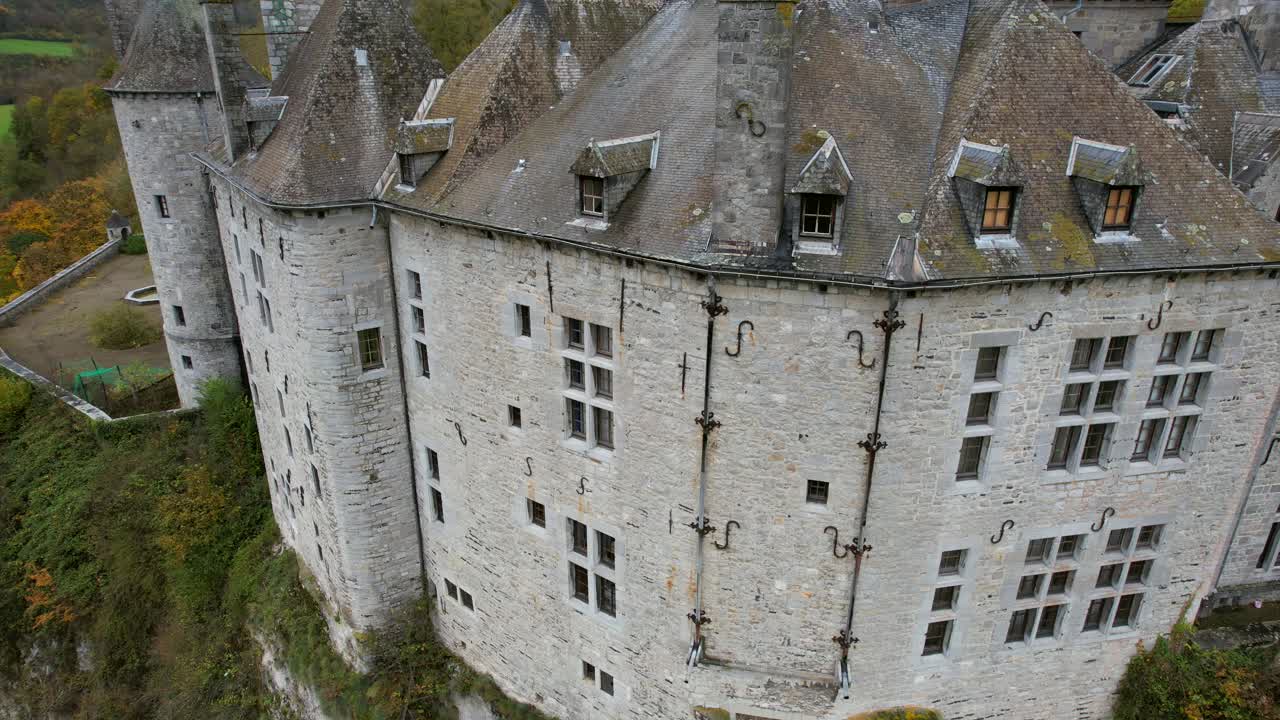 维安登城堡位于卢森堡北部的维安登市