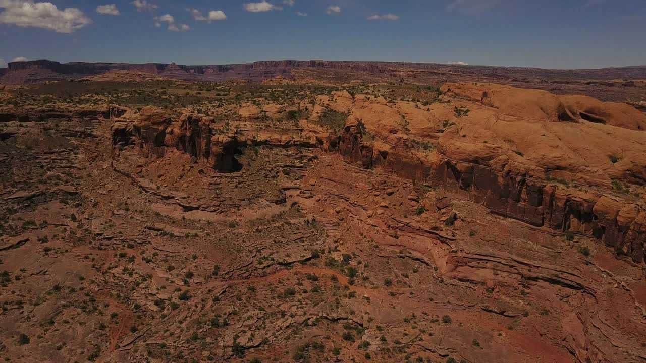 Riprese cinematografiche di aree di formazioni desertiche naturali e panoramiche a Moab e dintorni